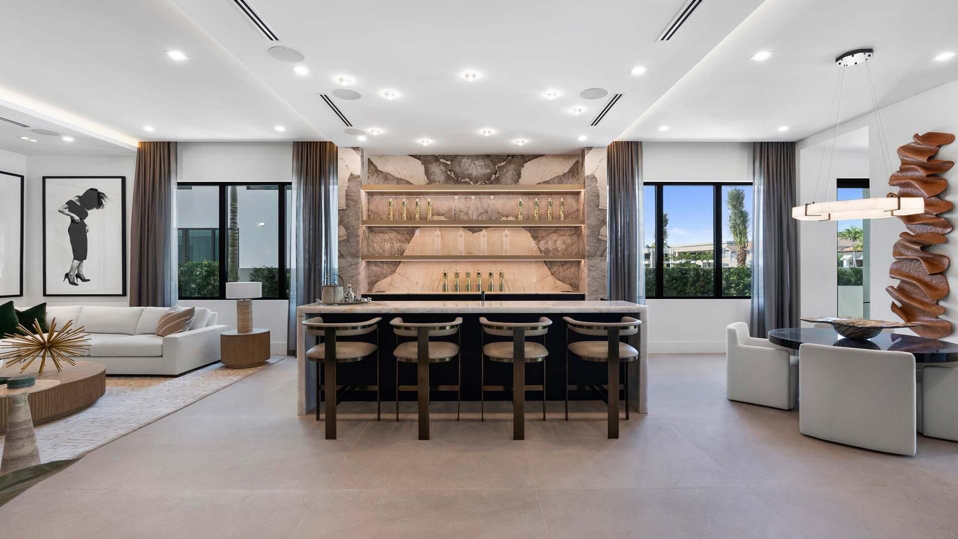 207 W Coconut Palm Road, Boca Raton, FL 33432 Photo