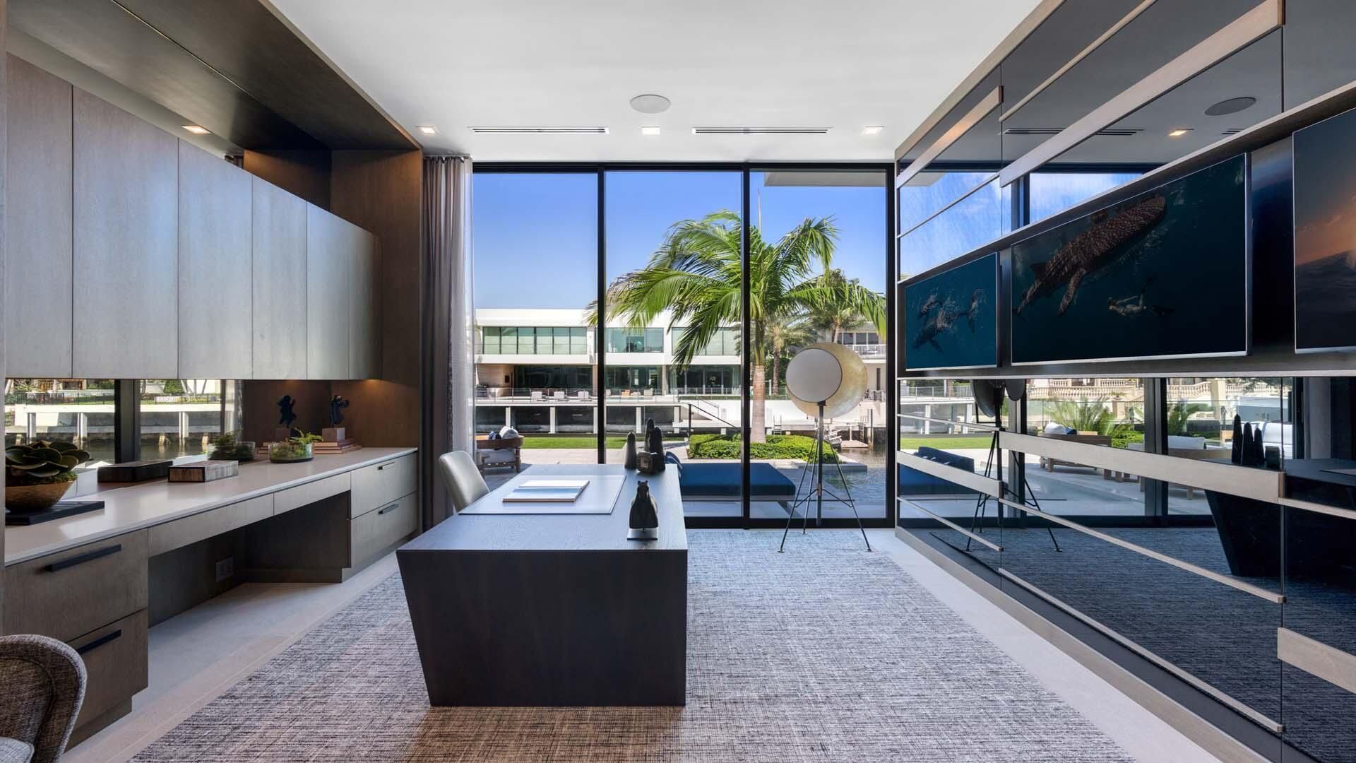 207 W Coconut Palm Road, Boca Raton, FL 33432 Photo