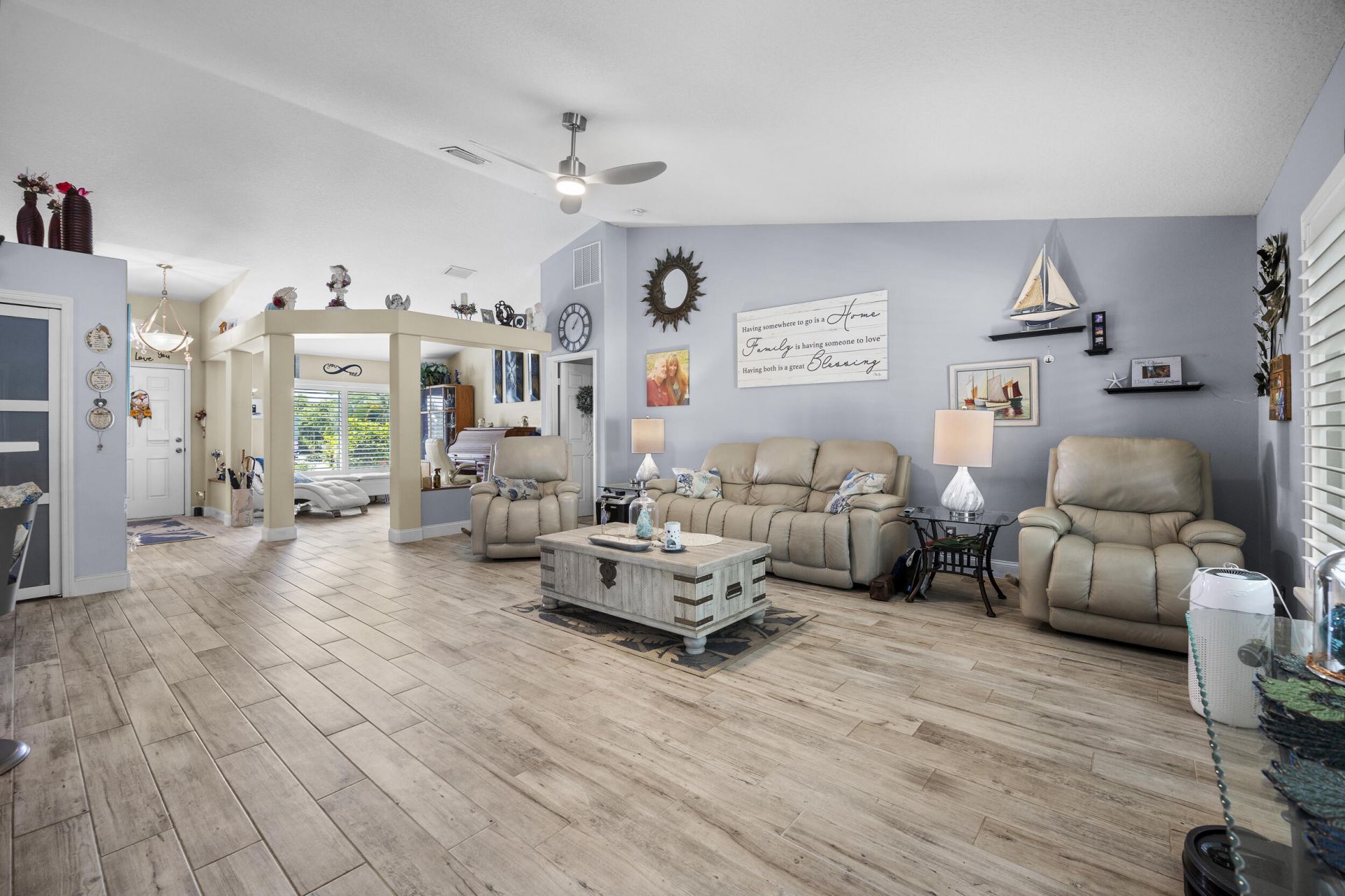 1073 SW Placetas Avenue, Port Saint Lucie, FL 34953 Photo