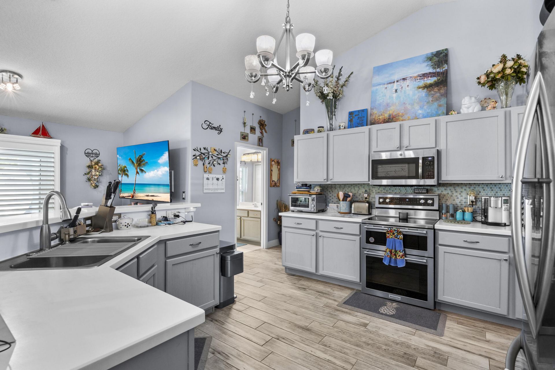 1073 SW Placetas Avenue, Port Saint Lucie, FL 34953 Photo