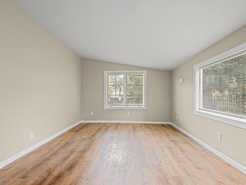 879 E 4th Street, Salem, OH 44460 Photo 13