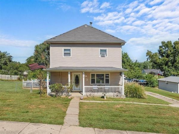 3419 Seneca Street, St Joseph, MO 64507