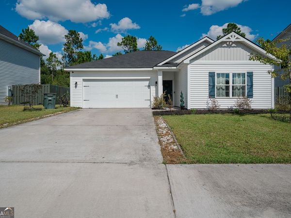 426 Brightleaf Circle, Hinesville, GA 31313