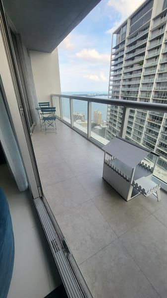 475 Brickell Avenue, Unit 4913, Miami, FL 33188 Photo