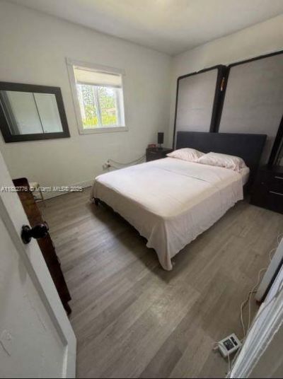 1336 NW 38th St, Unit 1, Miami, FL 33142 Photo