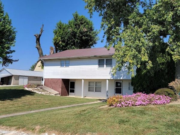 3154 N 900 E, Loogootee, IN 47558