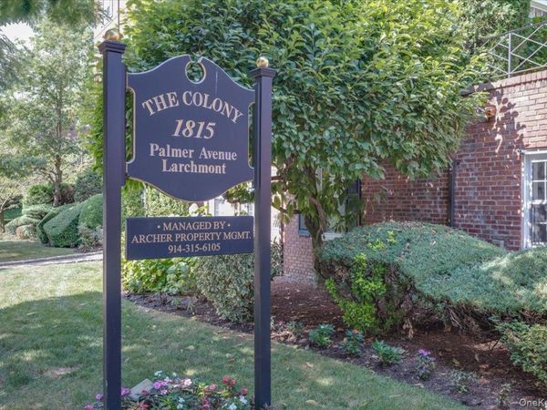 1815 Palmer Avenue, Unit 2V, Larchmont, NY 10538