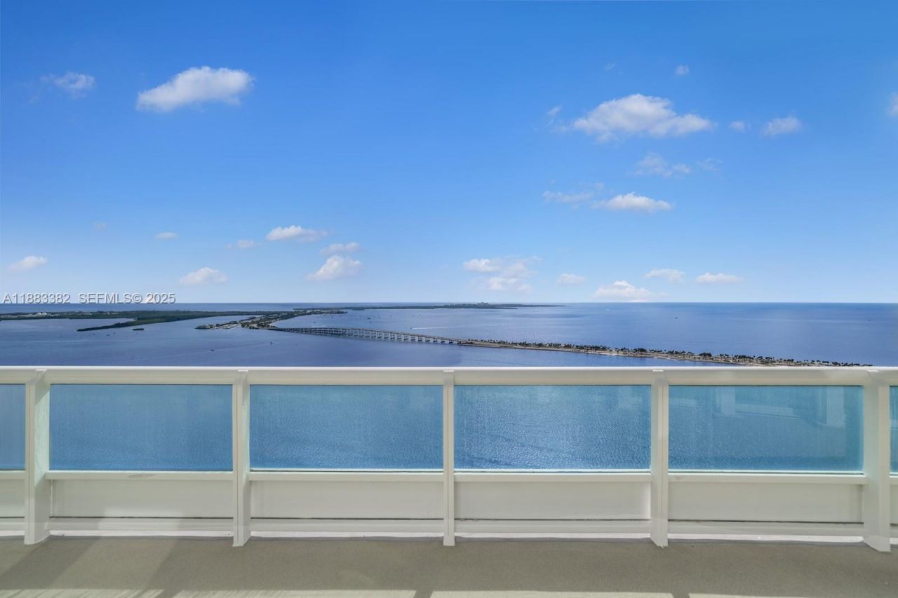 1643 Brickell Ave, Unit PH4902, Miami, FL 33129 Photo