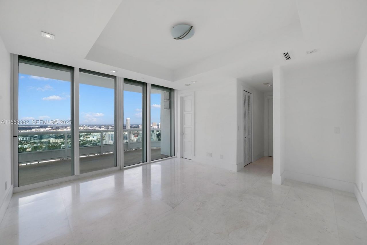 1643 Brickell Ave, Unit PH4902, Miami, FL 33129 Photo