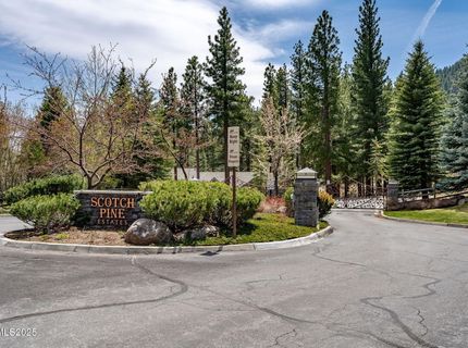293 E Jeffrey Pine Road, Reno, NV 89511 Photo