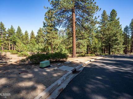 293 E Jeffrey Pine Road, Reno, NV 89511 Photo