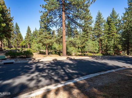 293 E Jeffrey Pine Road, Reno, NV 89511 Photo