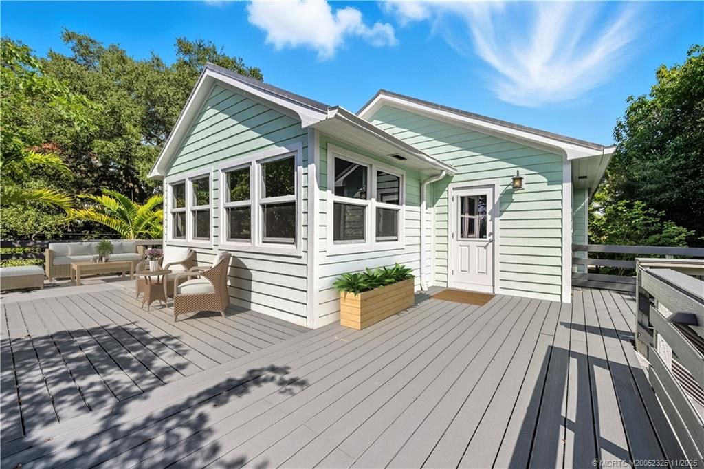 1398 SW Palm City Road, Stuart, FL 34994 Photo