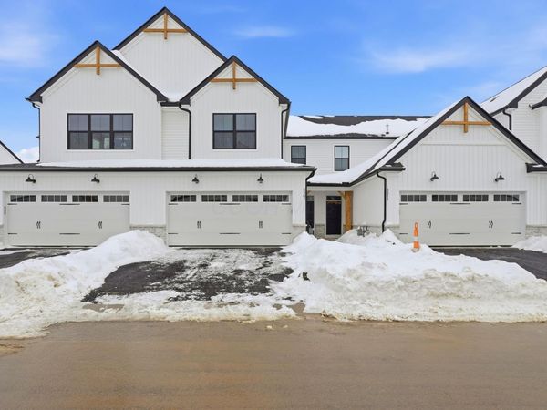 5507 Fawnsbury Court, Powell, OH 43065