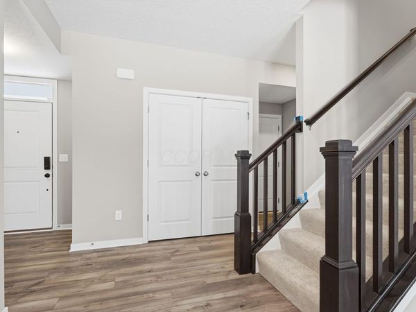 5507 Fawnsbury Court, Powell, OH 43065