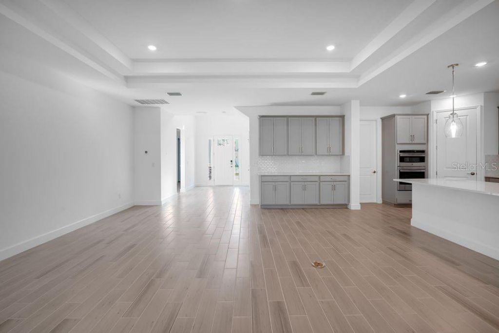 1685 Trailhead Lane, Zephyrhills, FL 33541 Photo