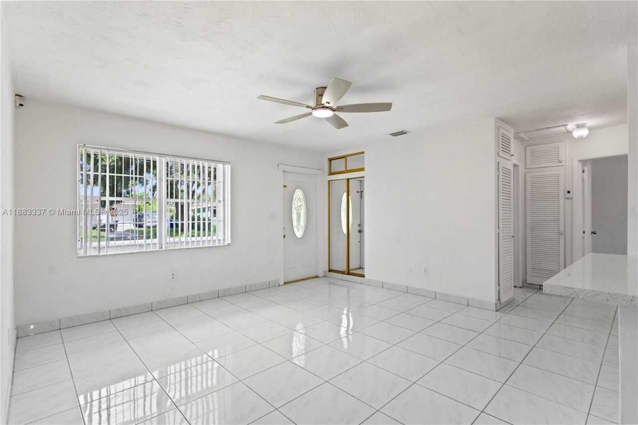 7030 Tyler St, Hollywood, FL 33024 Photo