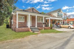 2016 Echo Avenue photo 4