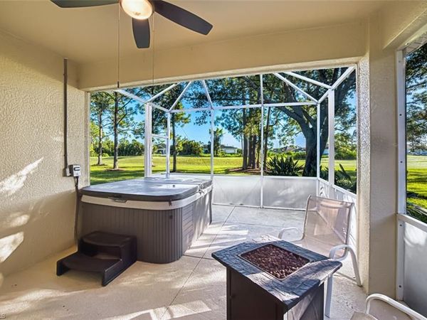 2261 Carnaby CT, LEHIGH ACRES, FL 33973