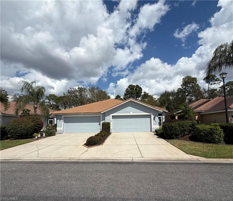 2261 Carnaby Ct, Lehigh Acres, FL 33973 Photo