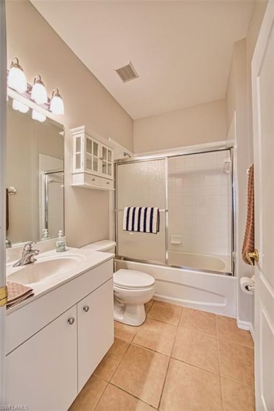 2261 Carnaby Ct, Lehigh Acres, FL 33973 Photo