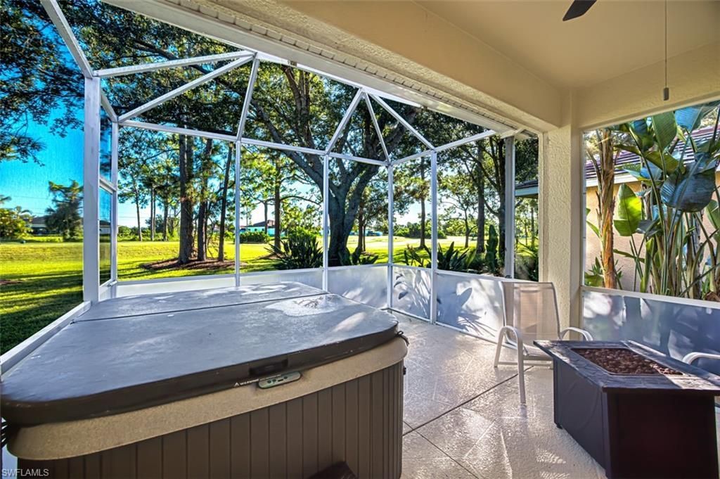 2261 Carnaby Ct, Lehigh Acres, FL 33973 Photo