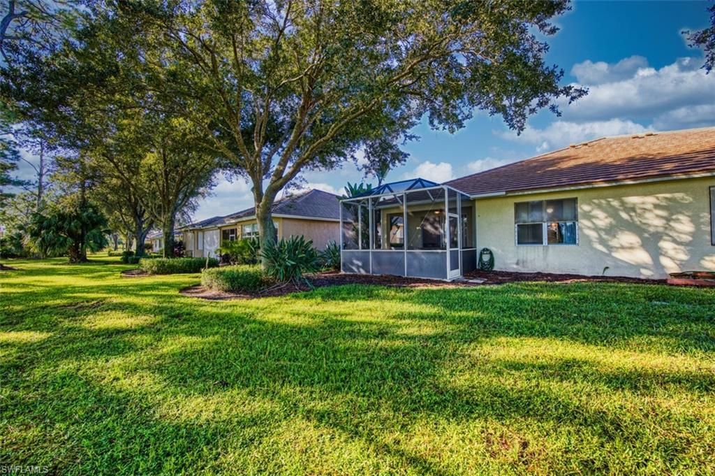 2261 Carnaby Ct, Lehigh Acres, FL 33973 Photo