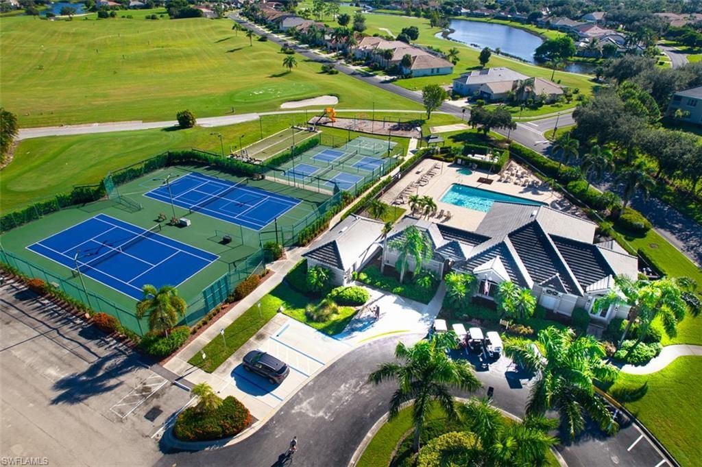 2261 Carnaby Ct, Lehigh Acres, FL 33973 Photo