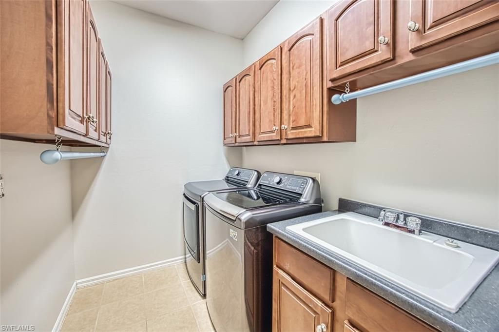 2261 Carnaby Ct, Lehigh Acres, FL 33973 Photo