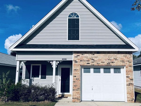 4006 Glenway Dr, Pensacola, FL 32526