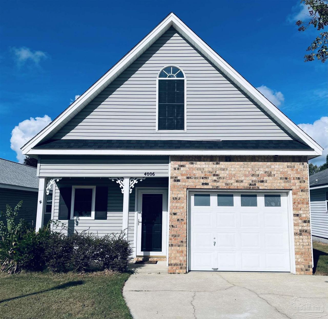 4006 Glenway Dr, Pensacola, FL 32526 Main Photo