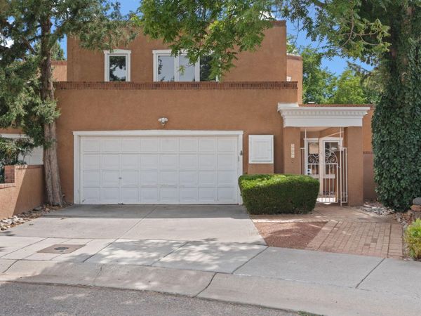 3001 COLONNADE Court NW, Albuquerque, NM 87107