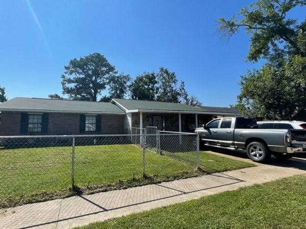 2107 Peach St, DeRidder, LA 70634