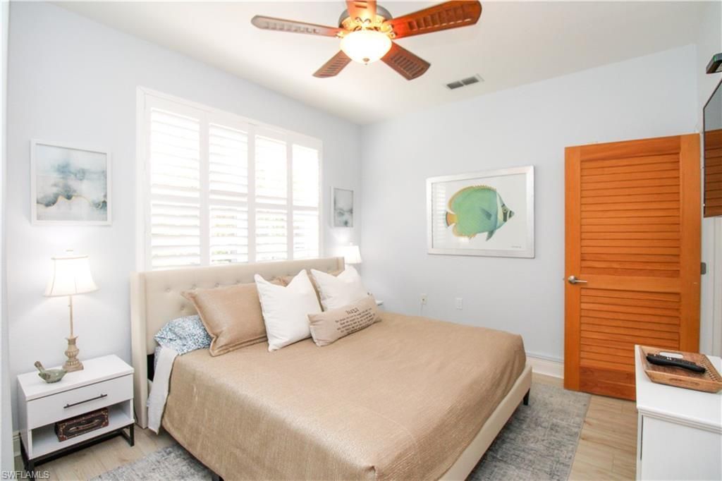 4853 Hampshire Ct, Unit 107, Naples, FL 34112 Photo