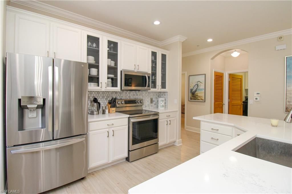 4853 Hampshire Ct, Unit 107, Naples, FL 34112 Photo
