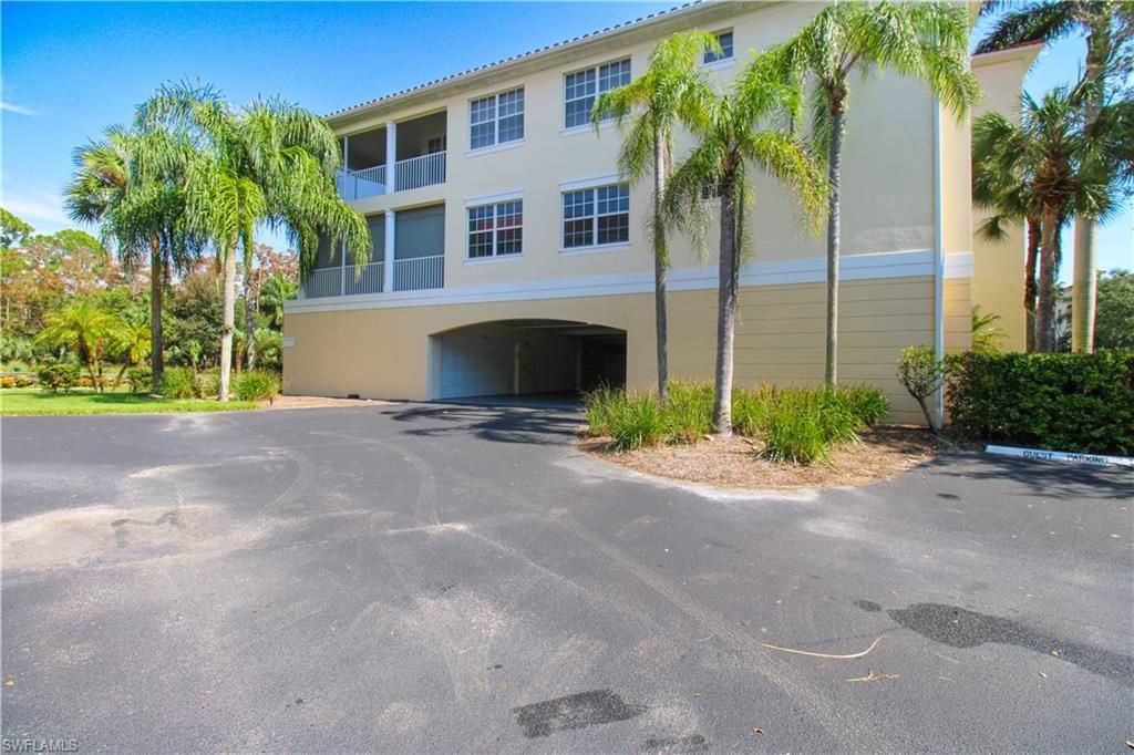 4853 Hampshire Ct, Unit 107, Naples, FL 34112 Photo