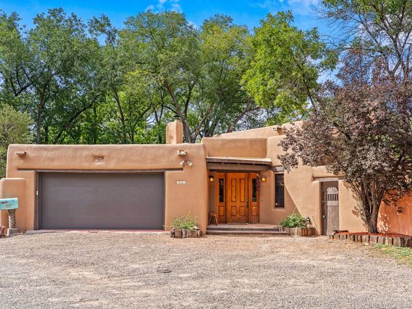 517 Johnson Lane, Santa Fe, NM 87505