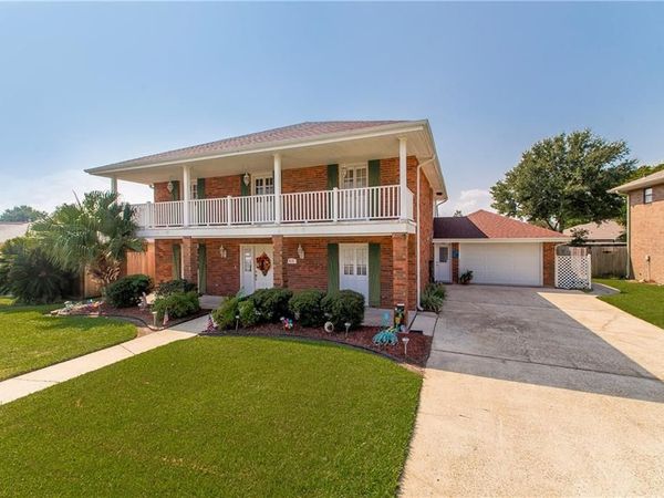 613 PETIT BERDOT Drive, Kenner, LA 70065