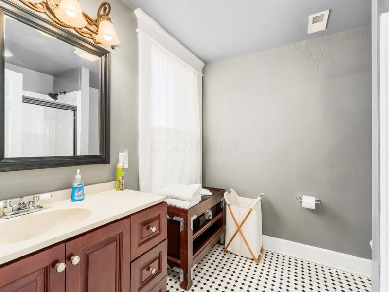 111 W Main Street, Bremen, OH 43107 Photo 24