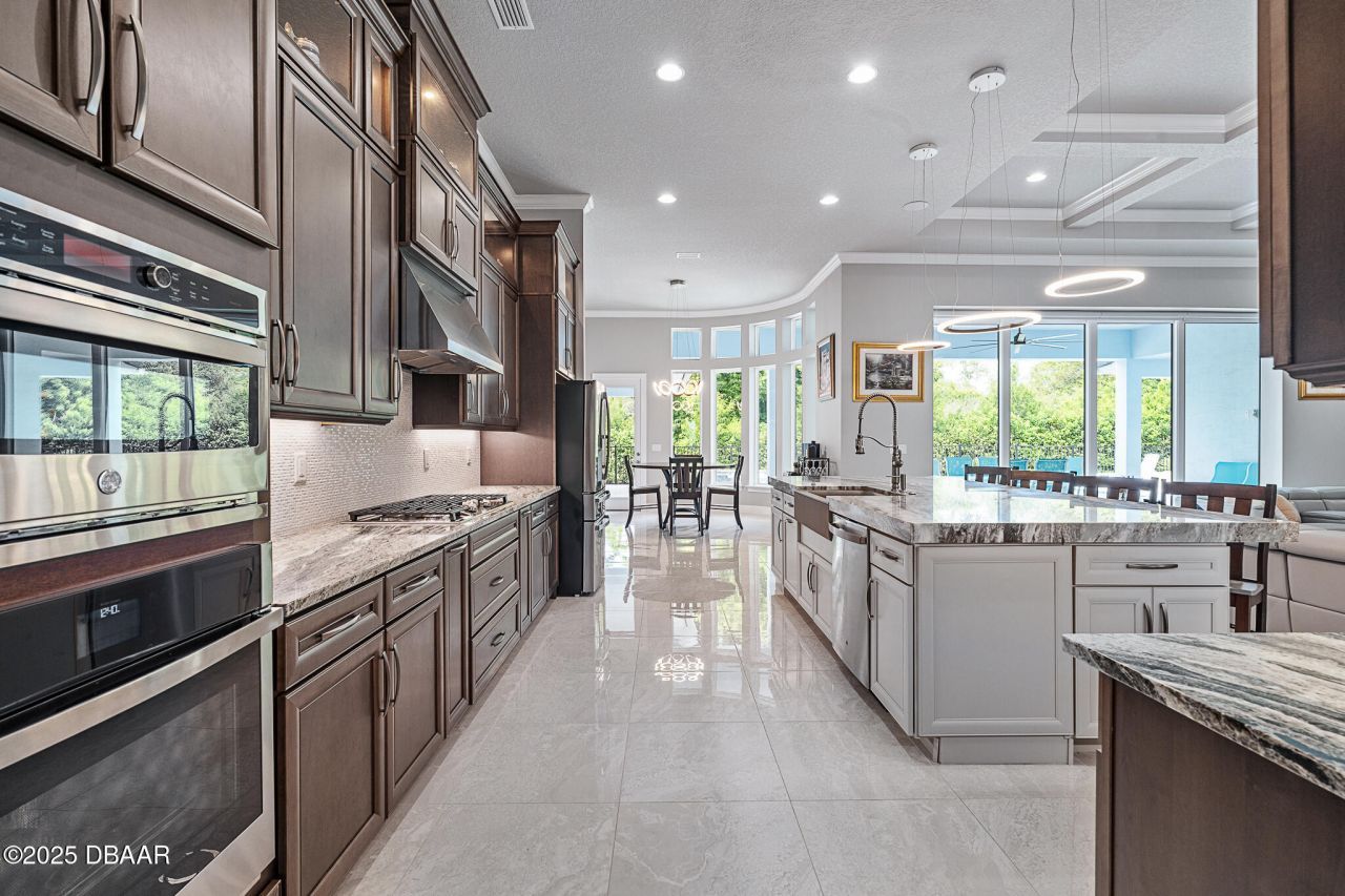 998 Downshire Lane, Ormond Beach, FL 32174 Photo