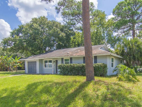 8775 24th Street, Vero Beach, FL 32966