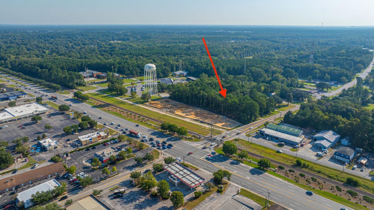 00 Liberty Hall Road Photo 4