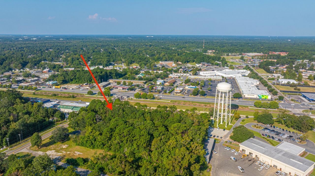 00 Liberty Hall Road Photo 9