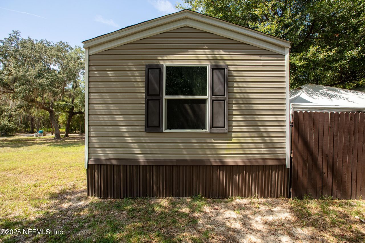 100 Little Star Road, Hawthorne, FL 32640 Photo