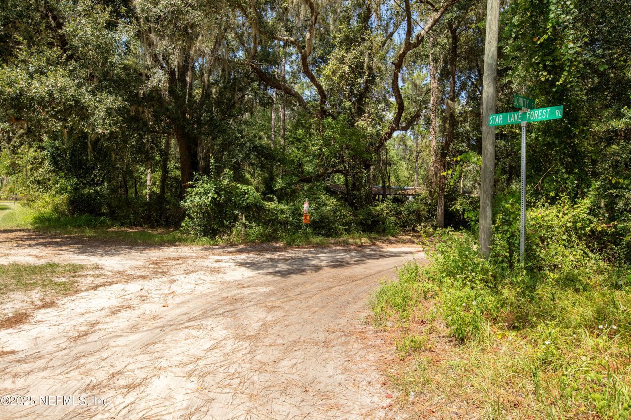 100 Little Star Road, Hawthorne, FL 32640 Photo