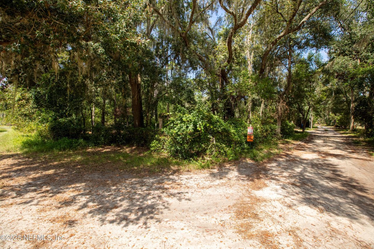 100 Little Star Road, Hawthorne, FL 32640 Photo