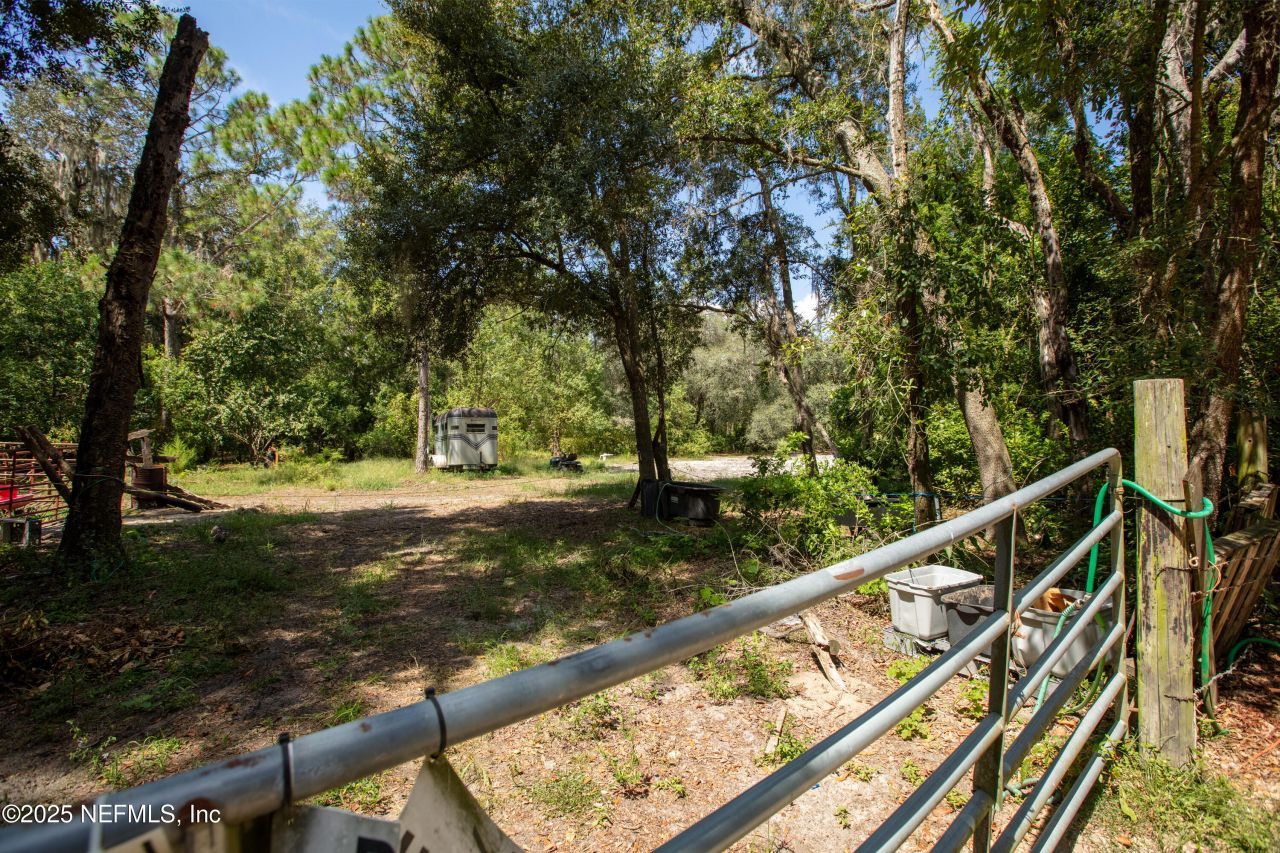 100 Little Star Road, Hawthorne, FL 32640 Photo