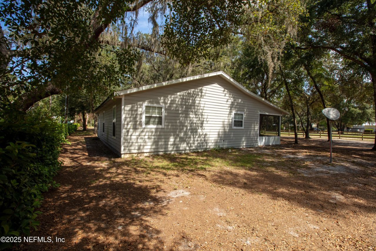 100 Little Star Road, Hawthorne, FL 32640 Photo