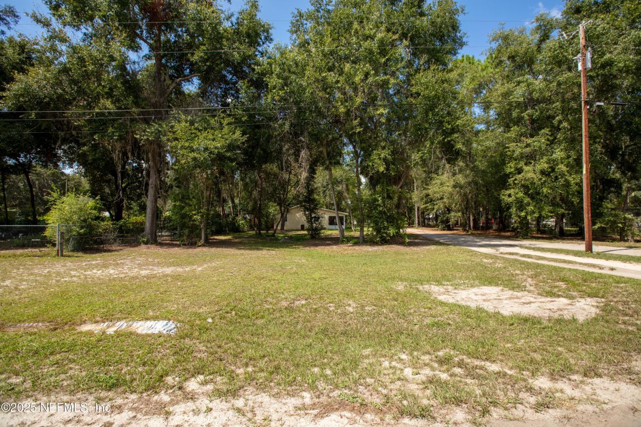 100 Little Star Road, Hawthorne, FL 32640 Photo