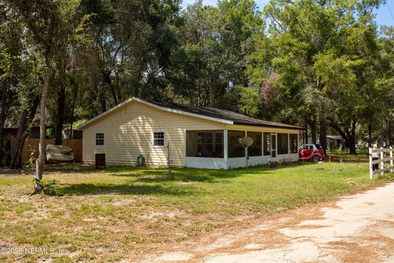 100 Little Star Road, Hawthorne, FL 32640 Photo